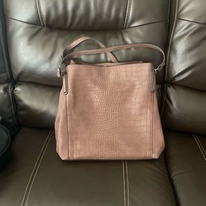 Purses and tote bags